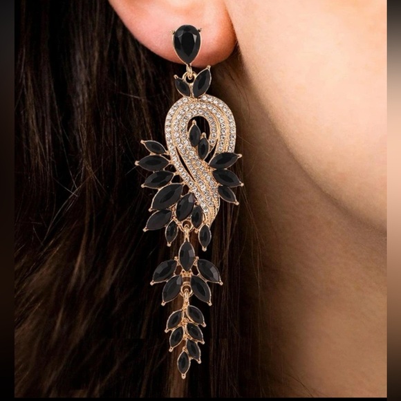 Decorative Dangles -Black/Gold - Picture 2 of 2